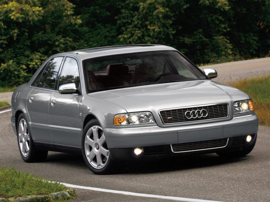  Audi S8 (D2) 1999 года  (NA) (фото 3 из 7)